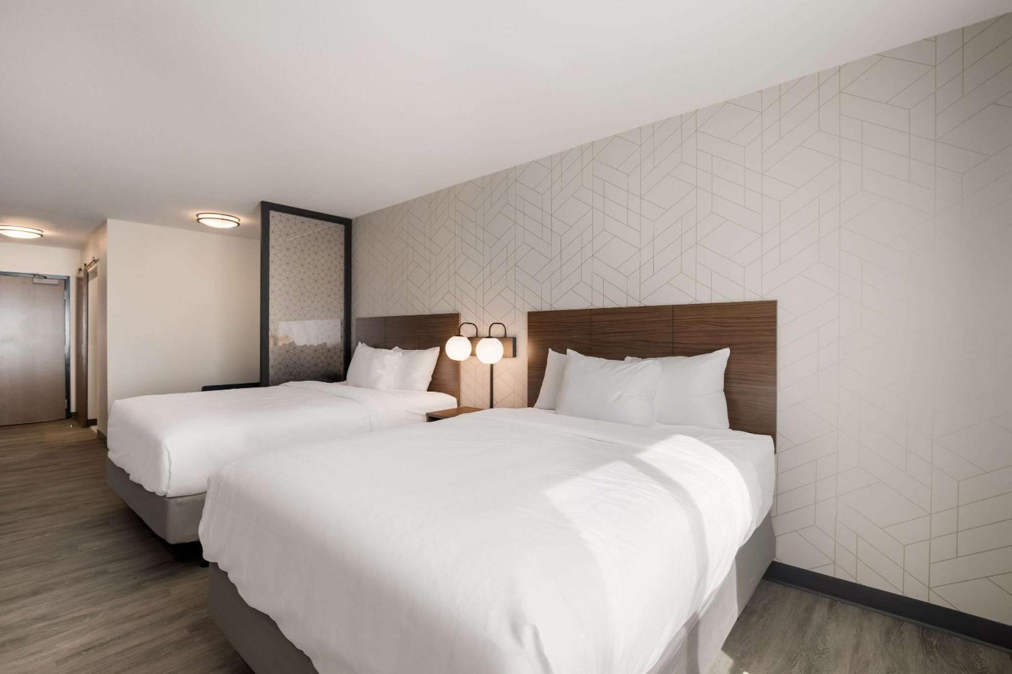 Everhome Suites Корона Екстер'єр фото