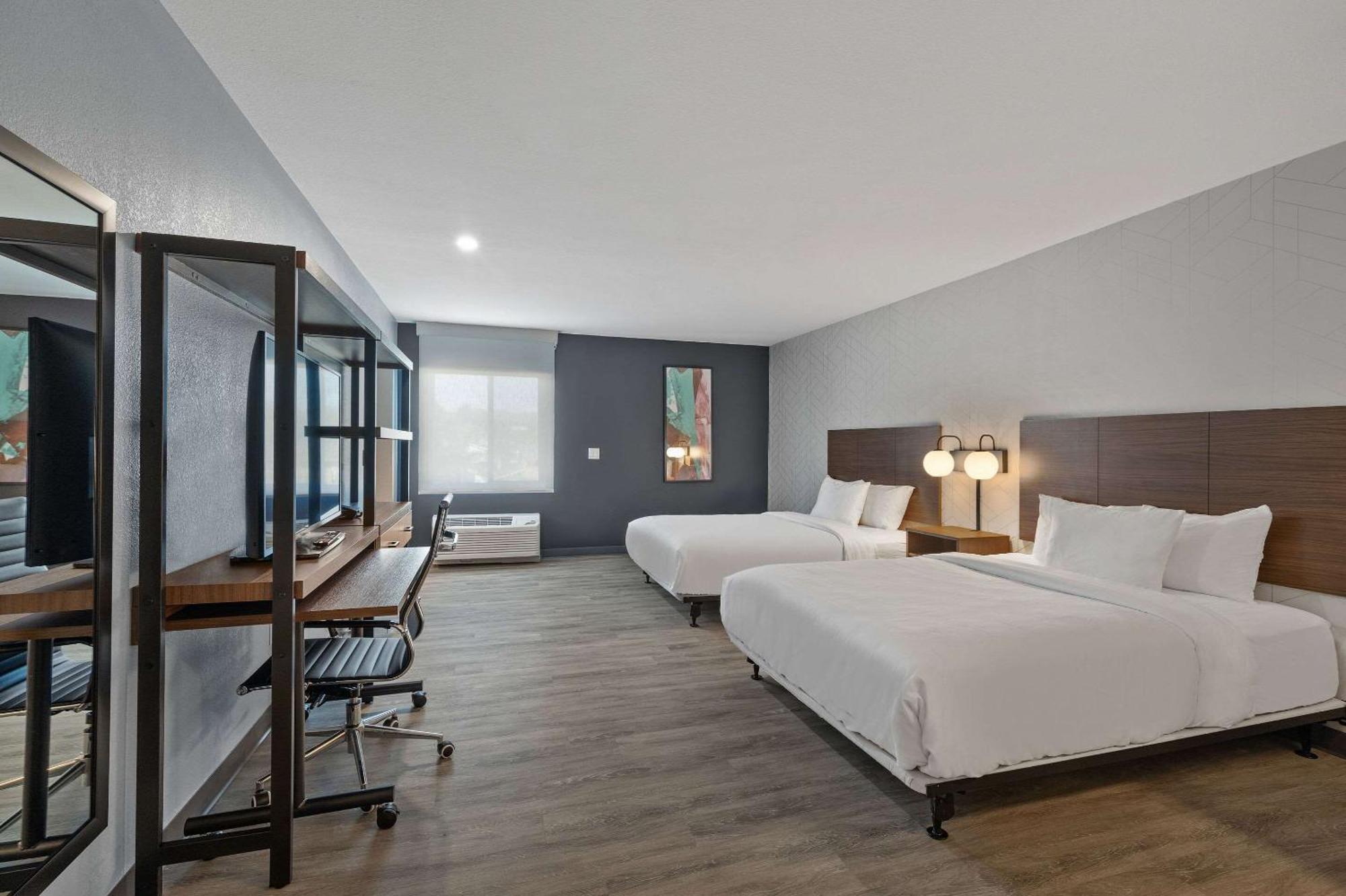 Everhome Suites Корона Екстер'єр фото